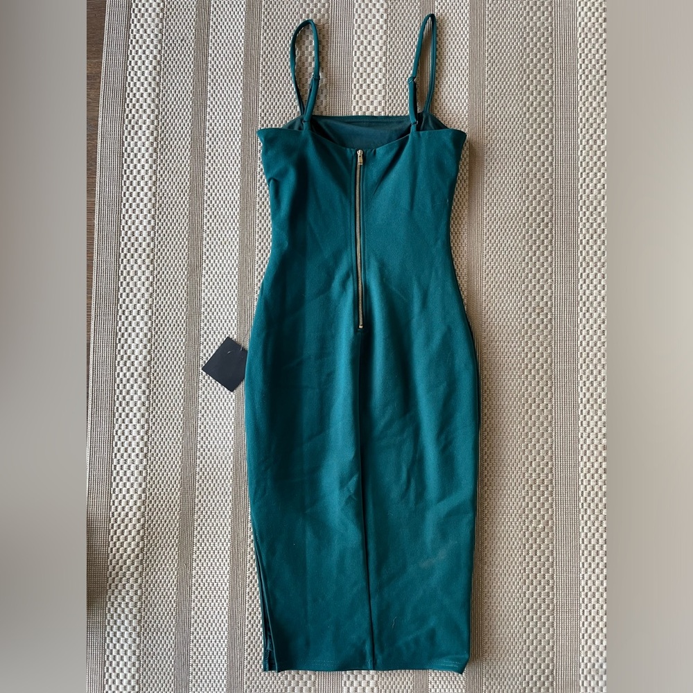 Paulina Forest Green body-con midi dress - Picture 3 of 7